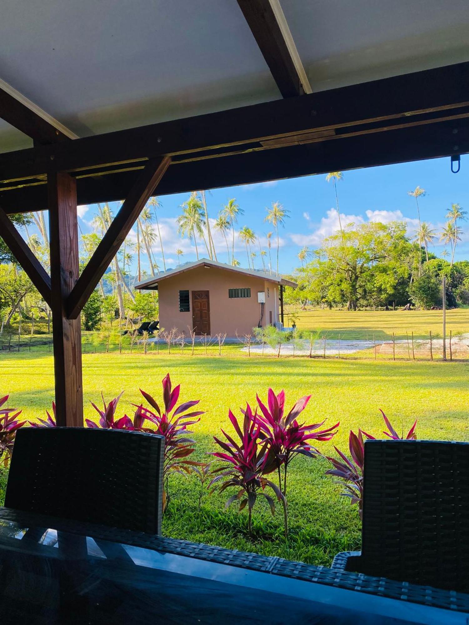 Huahine Serenity Cottage Maroe Exterior photo